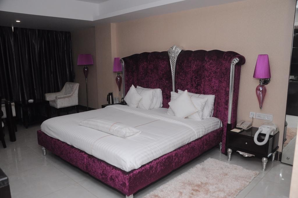 Hotel The Raso Ranchi Room photo